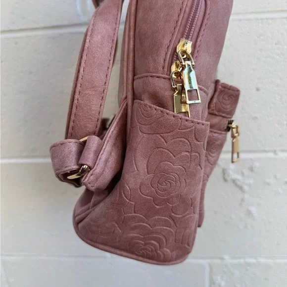 Chic Floral Embossed Pink Backpack - Picture 2 of 3